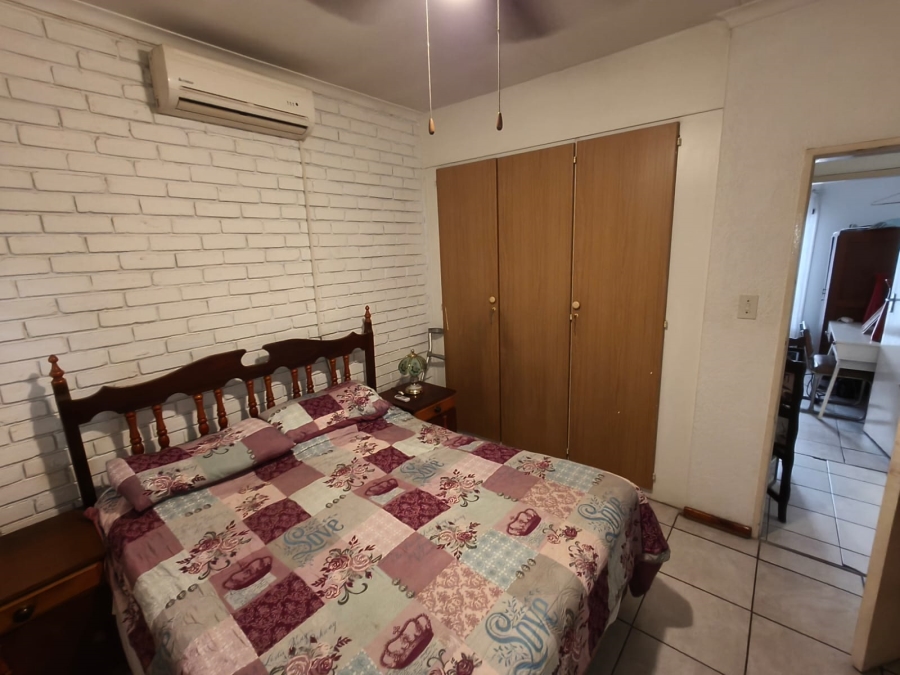 2 Bedroom Property for Sale in Rustenburg Central North West